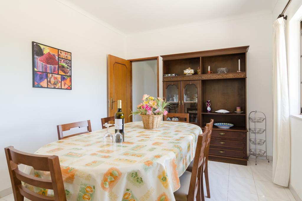 Larotil Villa Lagoa (Algarve)