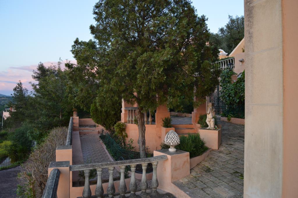 Casa Do Serro Bed & Breakfast