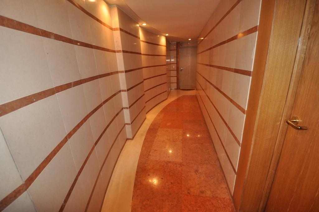 Apart Lisbon Pool Metro Garage Apartamento *