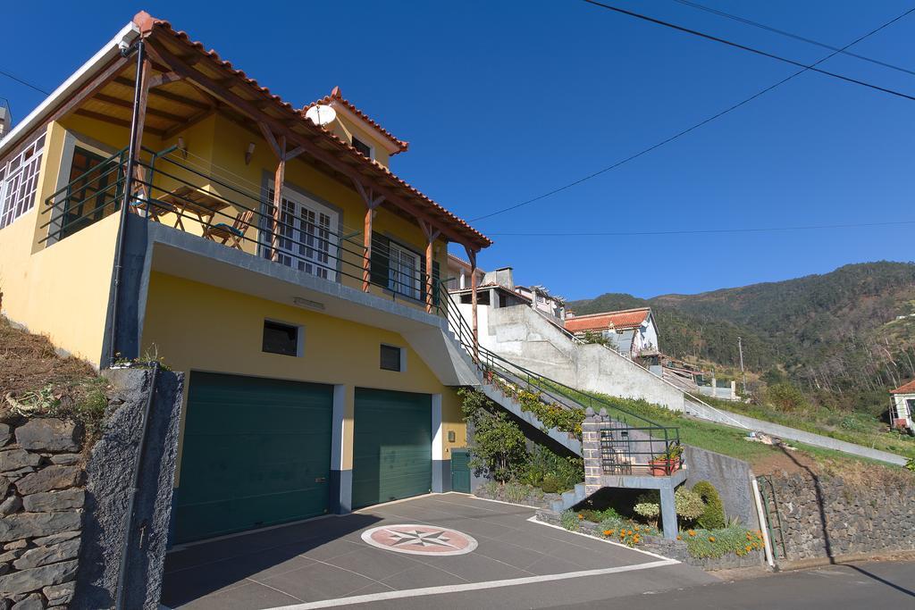 Typical Madeira Orchid House Holiday home *