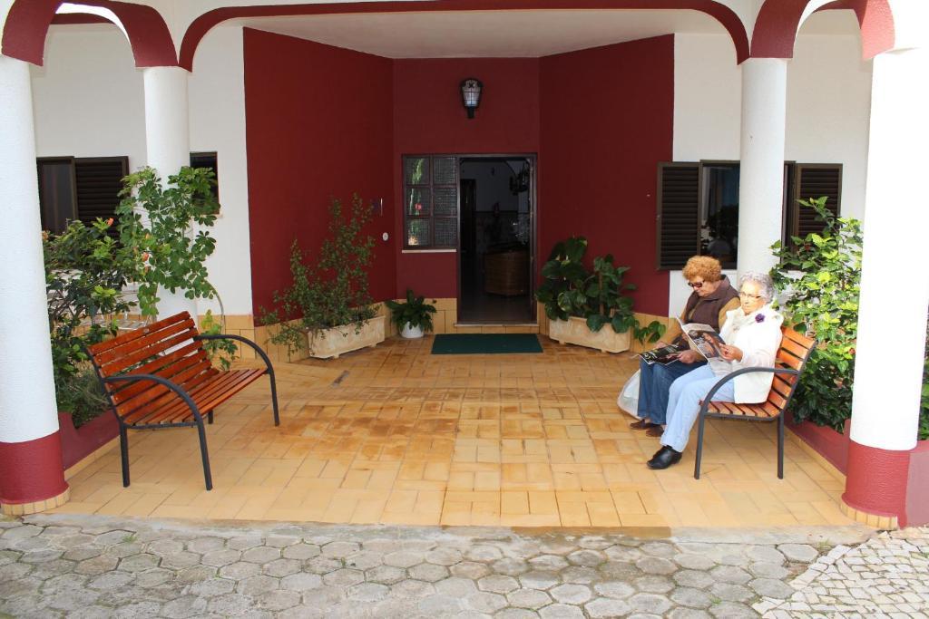 Aparthotel E Quartos Atalaia *