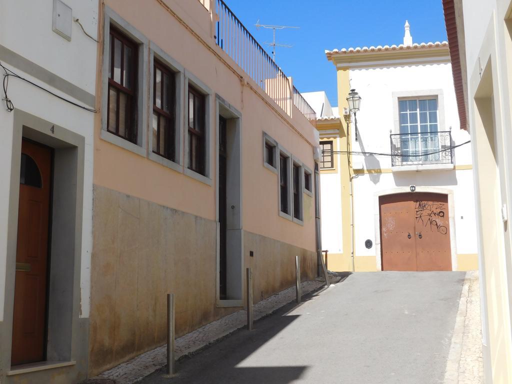 Dinas Pensión Lagos