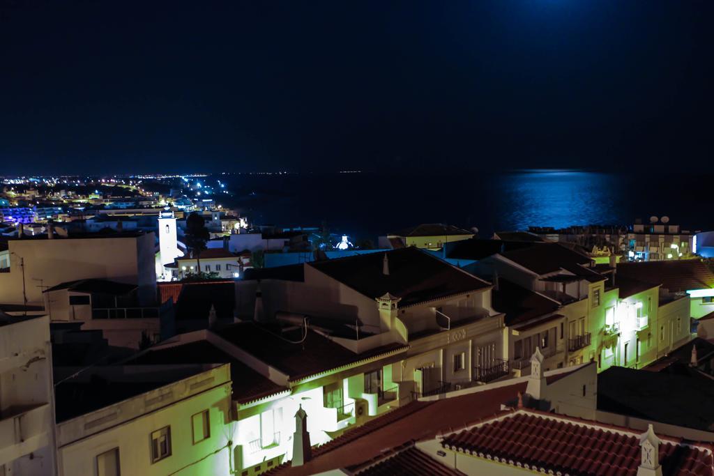 Casa Do Canto Acomodação com café da manhã  3*