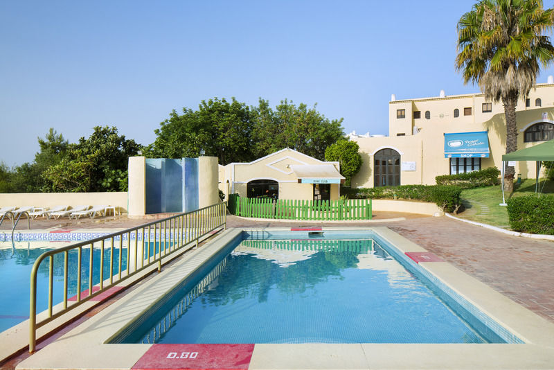 Aparthotel Clube Brisamar 3*