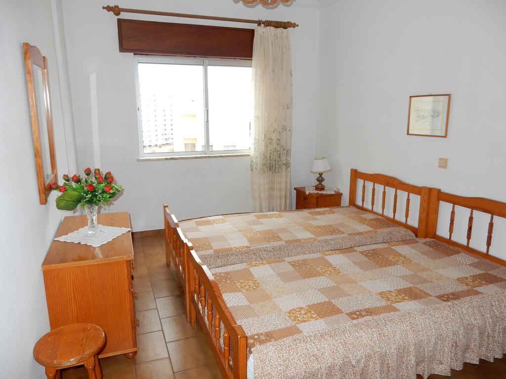 Apartment Turisticos Perola Da Rocha Ii *