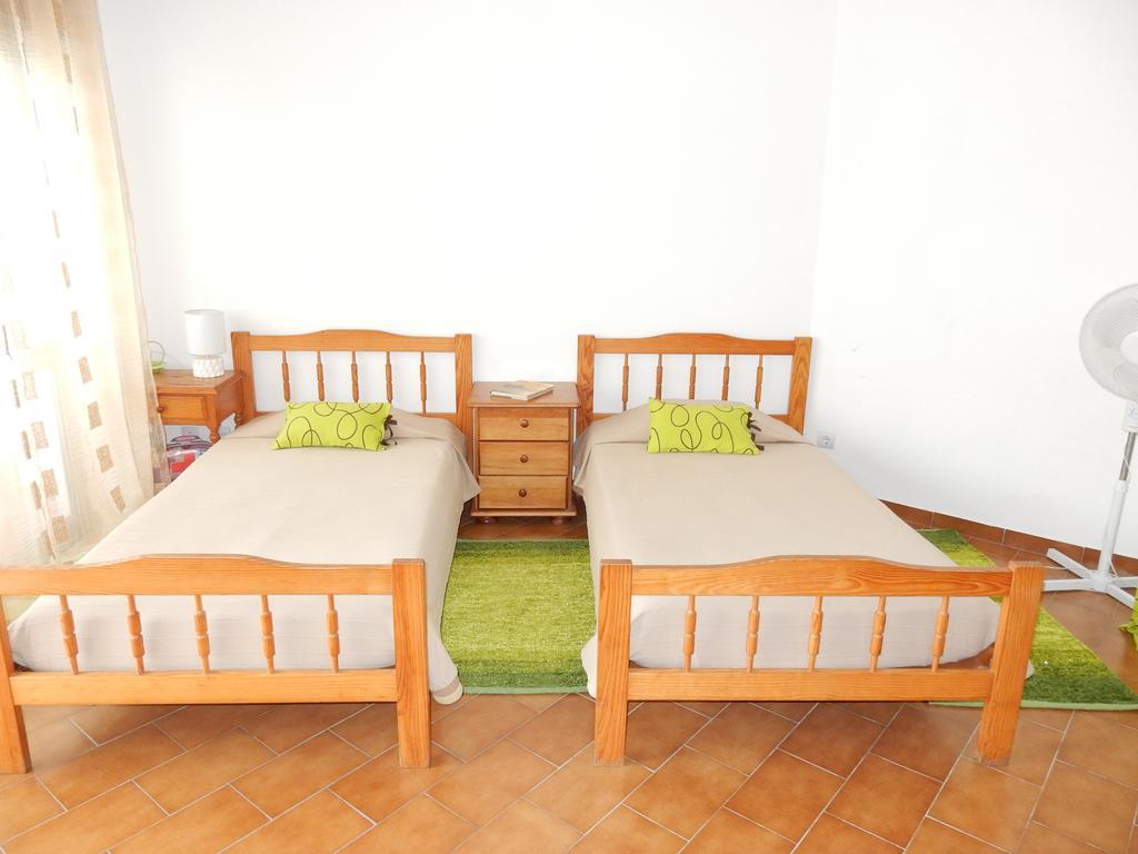 Turisticos Perola Da Rocha Ii Apartment