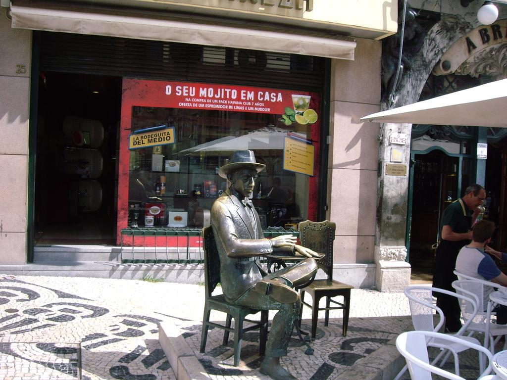 Residencial Camoes Bed & Breakfast Lisbon