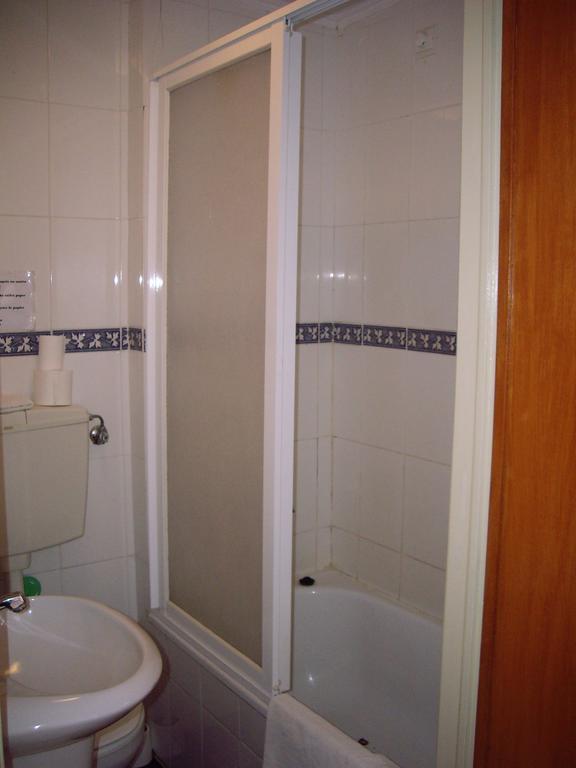 Bed & Breakfast Residencial Camoes