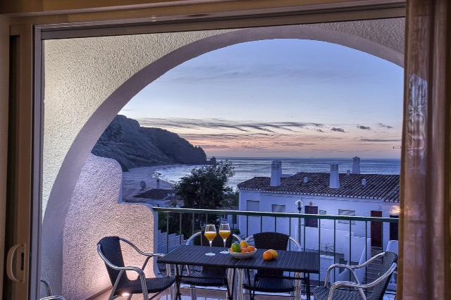Waterside Village Apartment