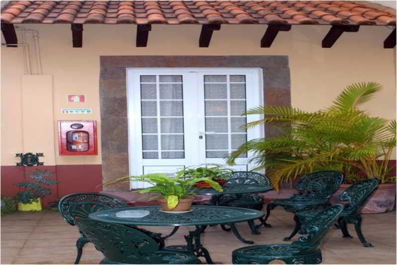 Pensión Residencial Mariazinha By Petit
