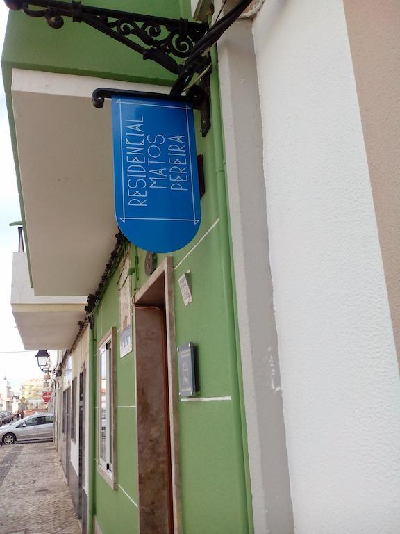 Casa de hóspedes Residencia Matos Pereira *
