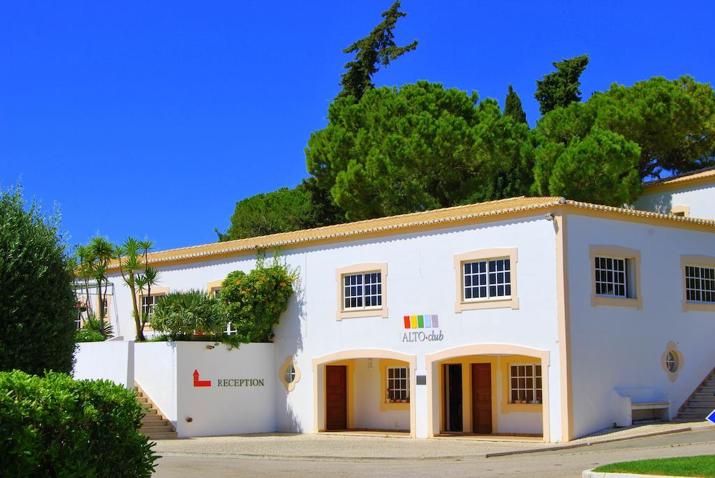 Alto Club Apartment *
