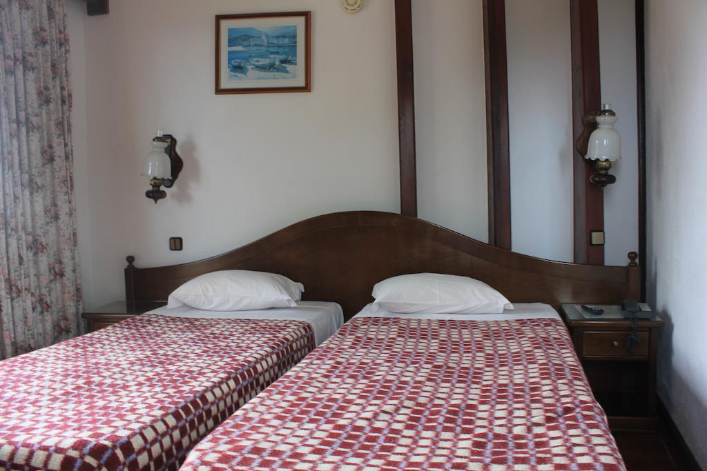 Bed & Breakfast Rural De Sanroque Santana (Madeira)