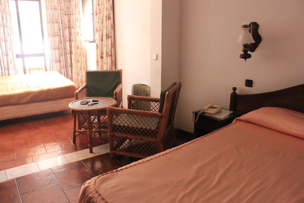 Bed & Breakfast Rural De Sanroque