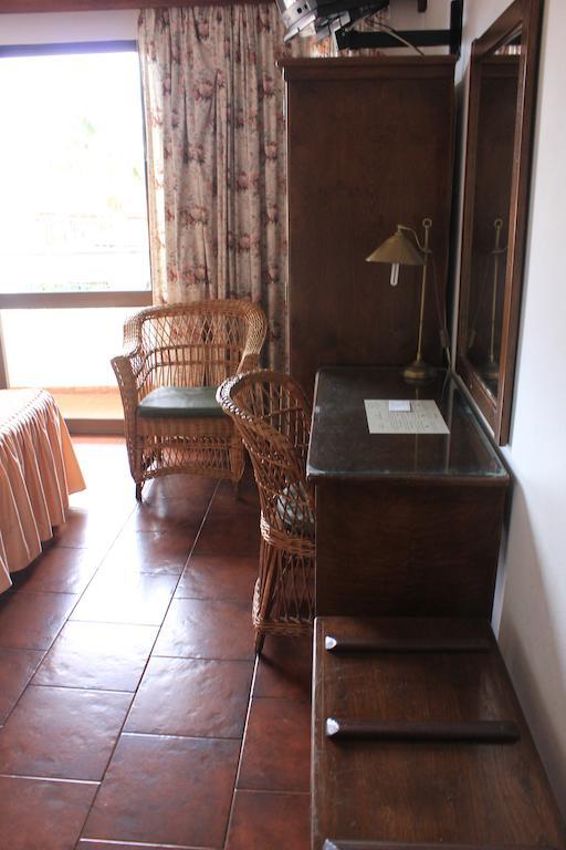 Bed & Breakfast Rural De Sanroque 3*