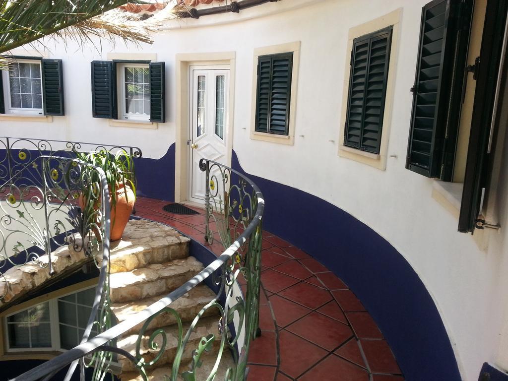 O Patio Fernao Ferro