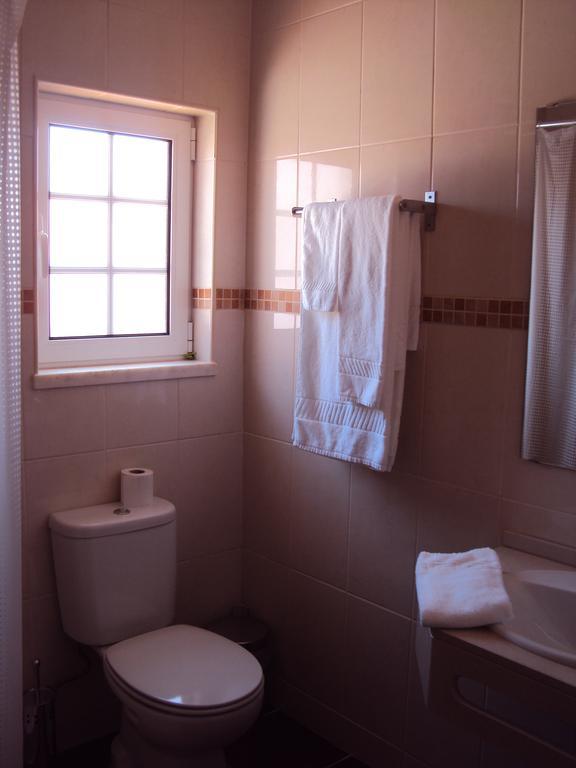 Guest house Alojamento Costa Azul *
