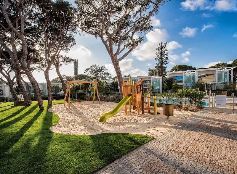 Onyria Marinha Boutique