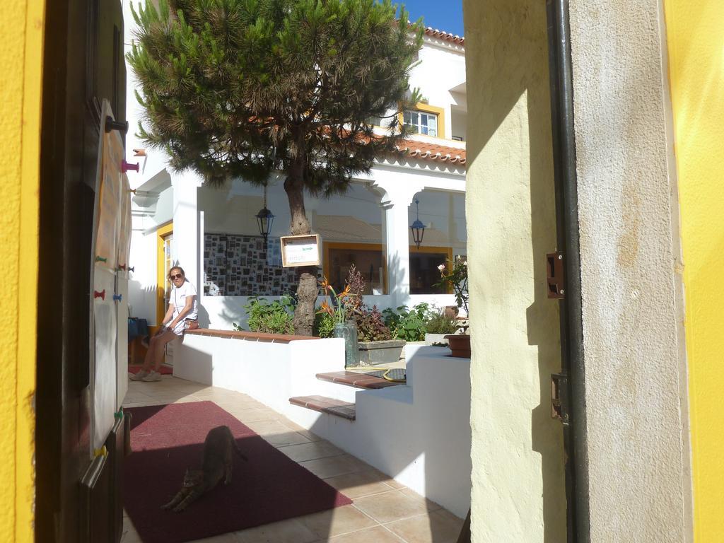 Guest house Residencia Faz As Pazes Atouguia Da Baleia