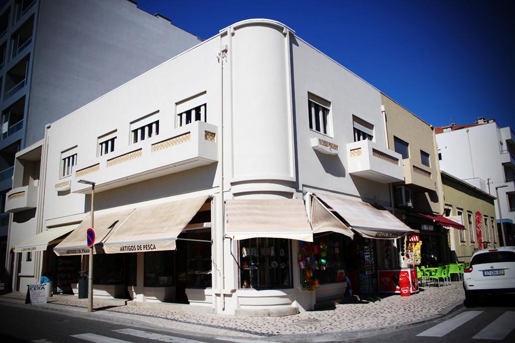 Watermark Surf House Espinho