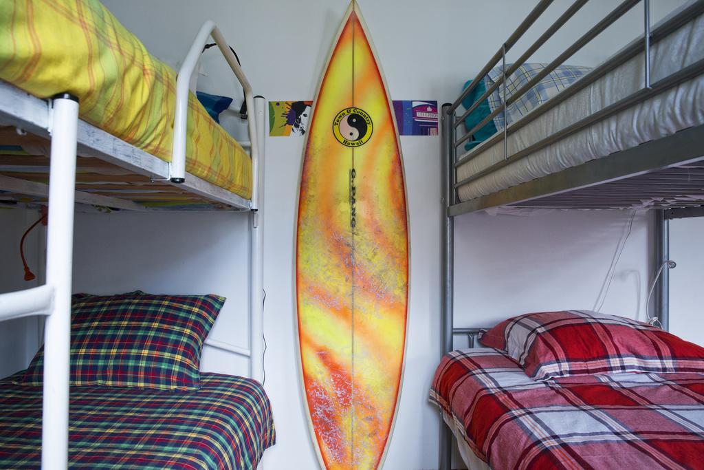 Guest house Caparica Surf *