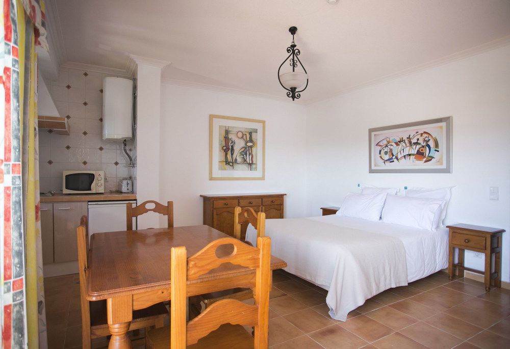 Aparthotel Mirachoro Portimao