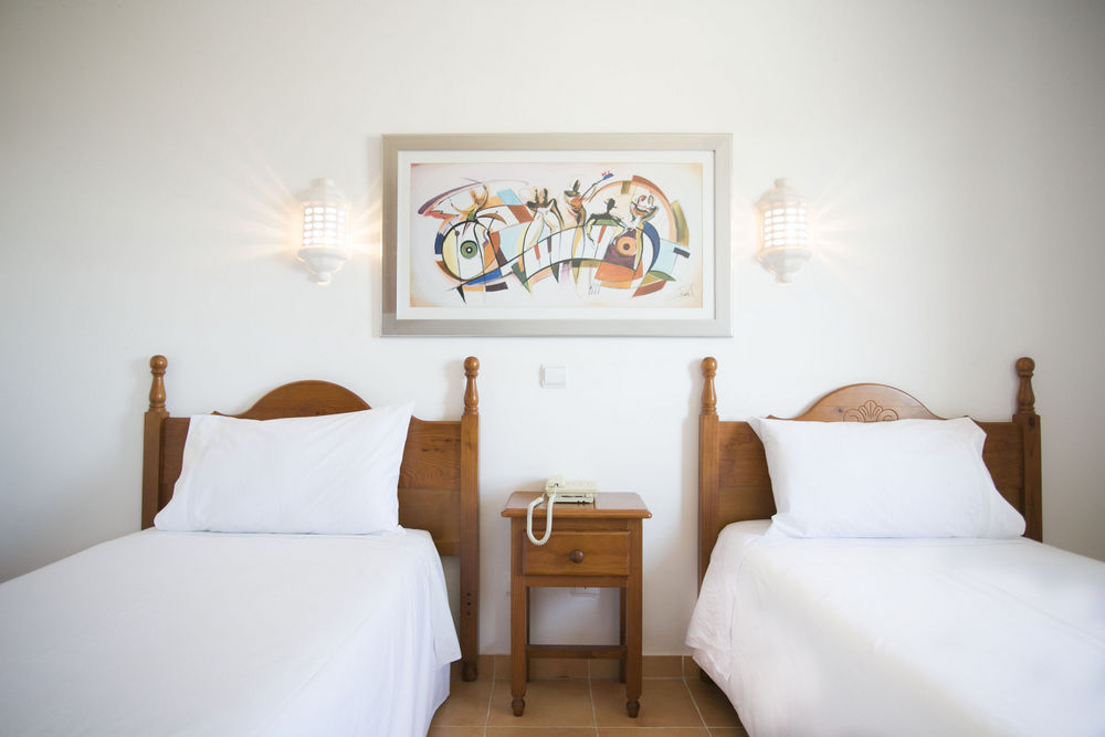 Aparthotel Mirachoro 3*