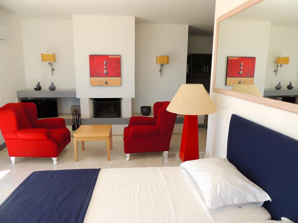 Aparthotel Almar 3*