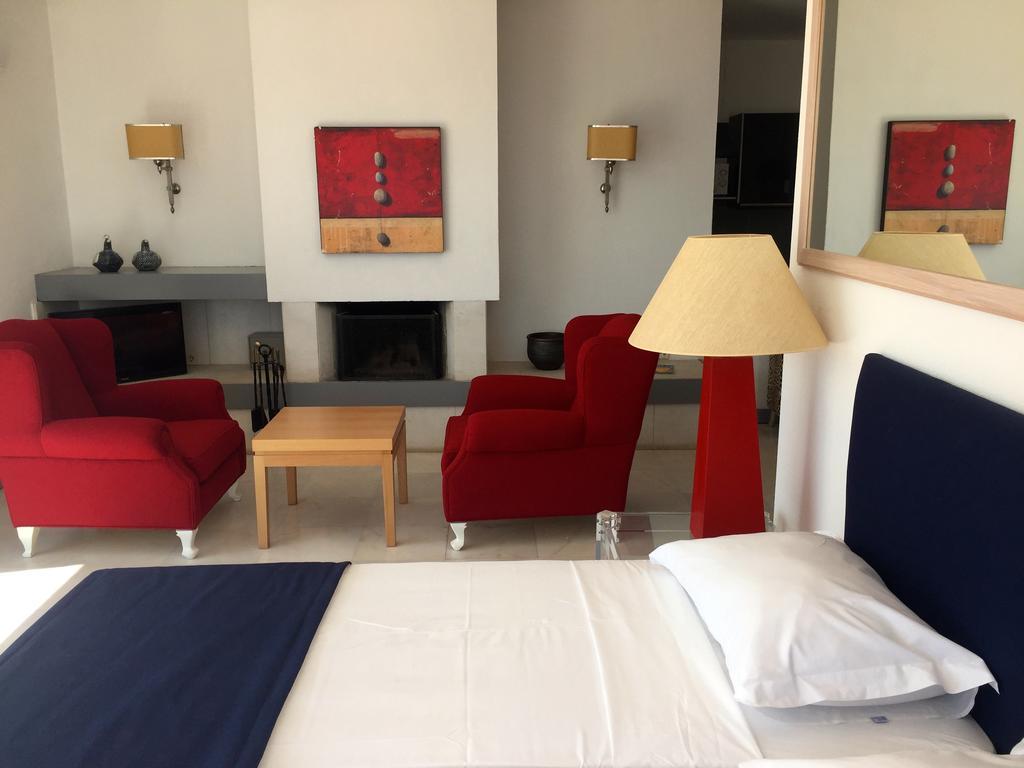 Aparthotel Almar 3*