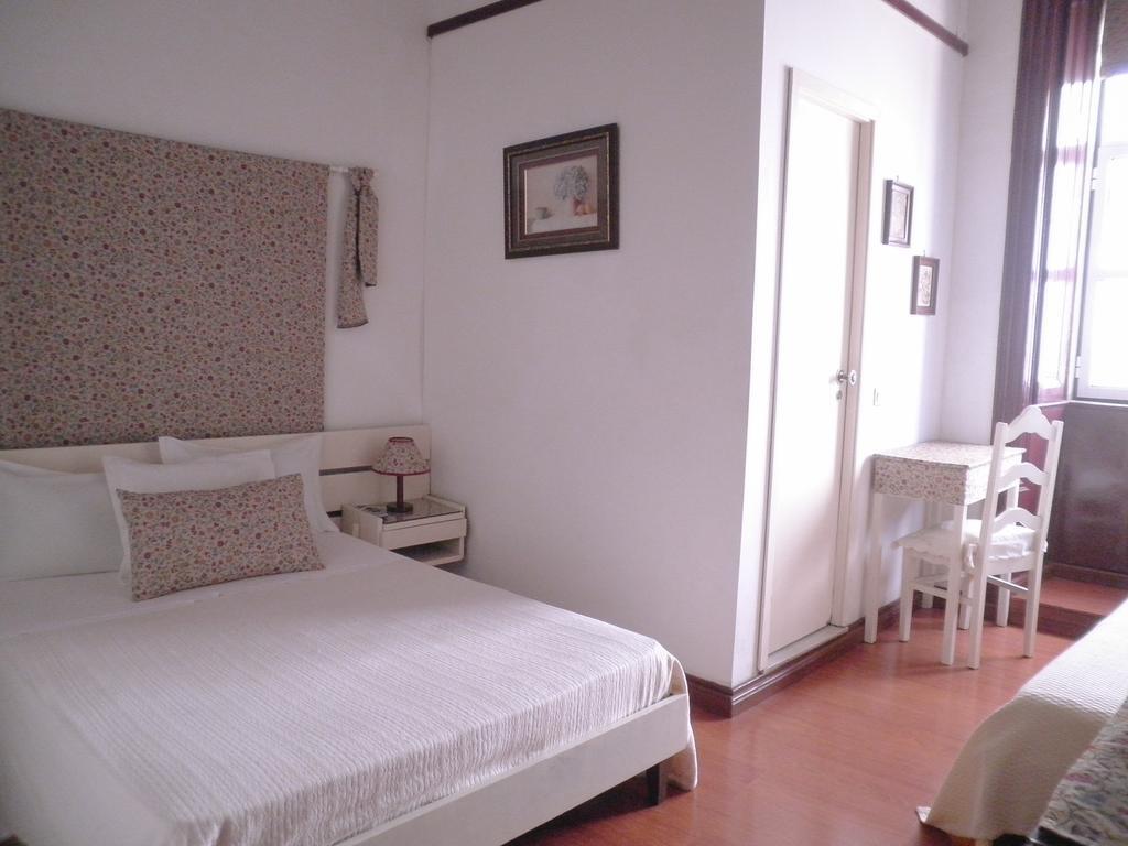Guest house Pensao Flor De Coimbra