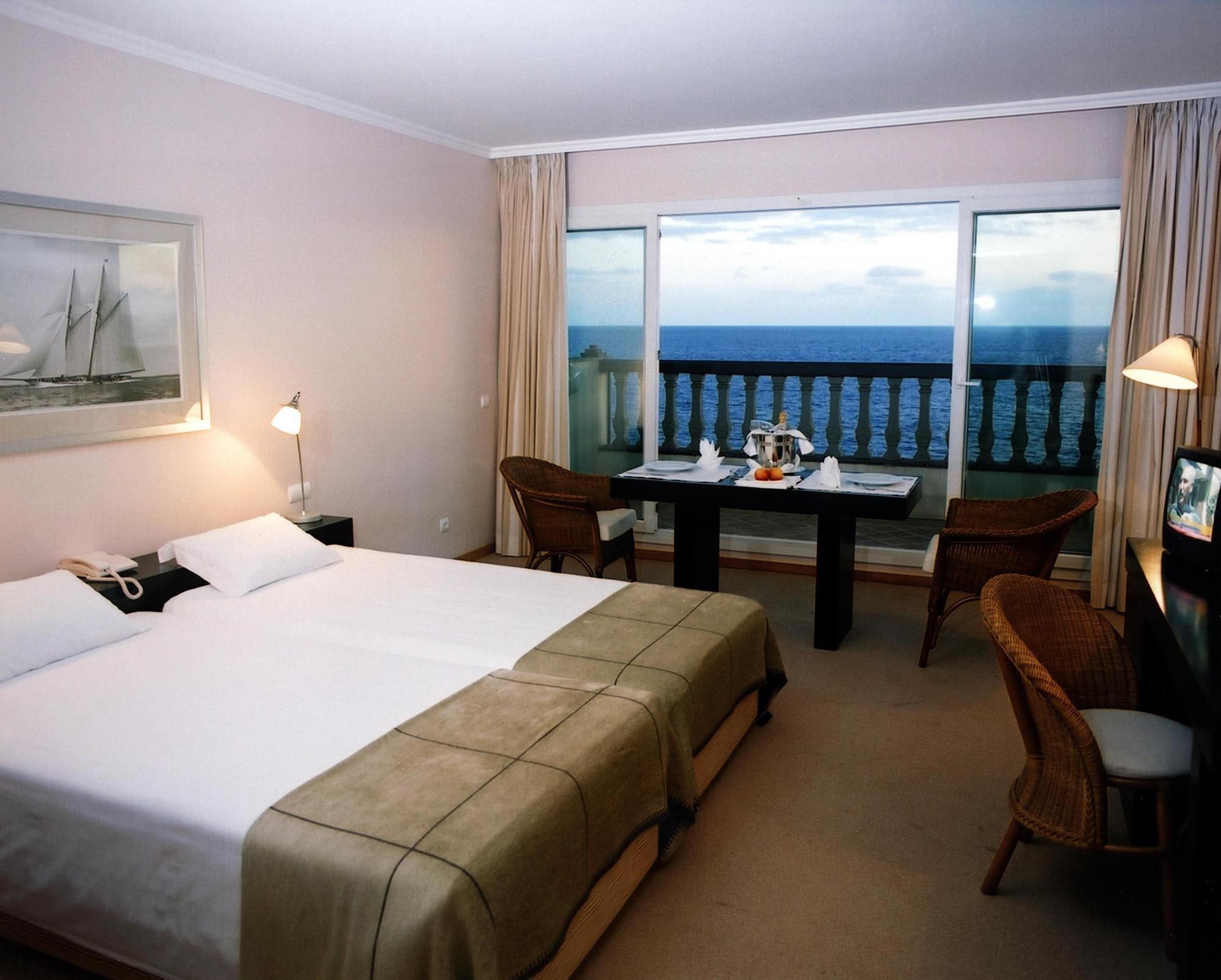 Enotel Sunset Bay Hotel 4*