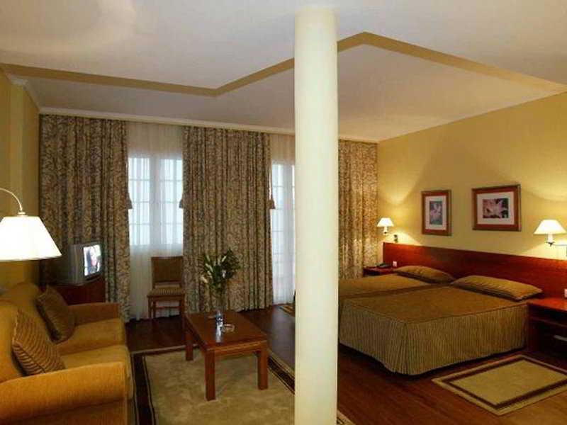 Camoes 4* Ponta Delgada (Sao Miguel)