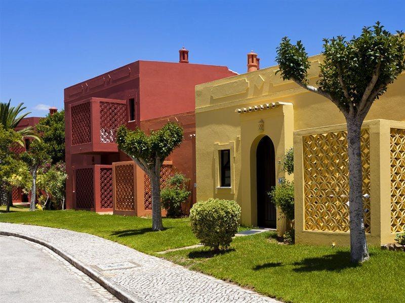 Colina Village Resort
