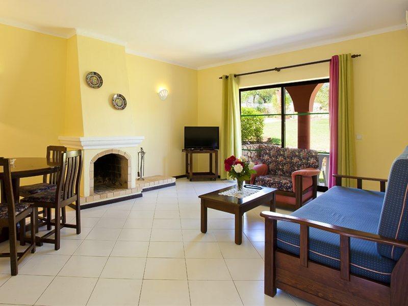 Colina Village Resort 3*