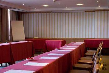 Cidadela Hotel 3*
