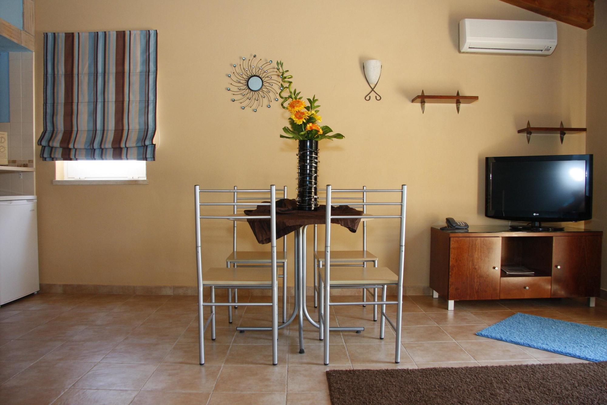 Montinho De Ouro Hotel 3*