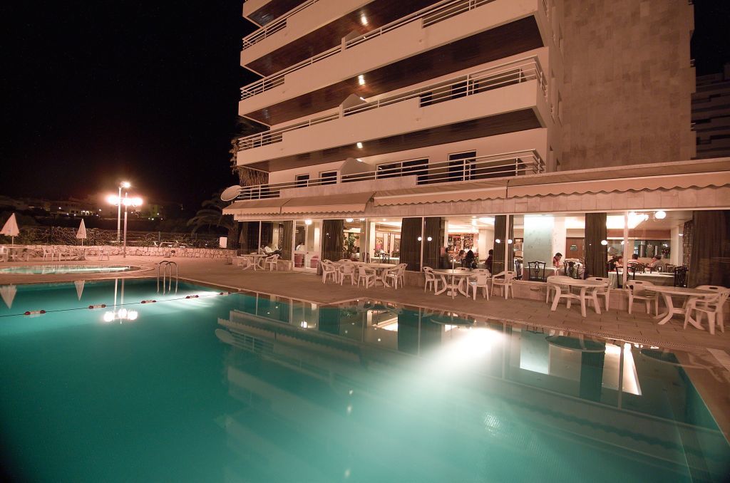Interpass Vau Aparthotel