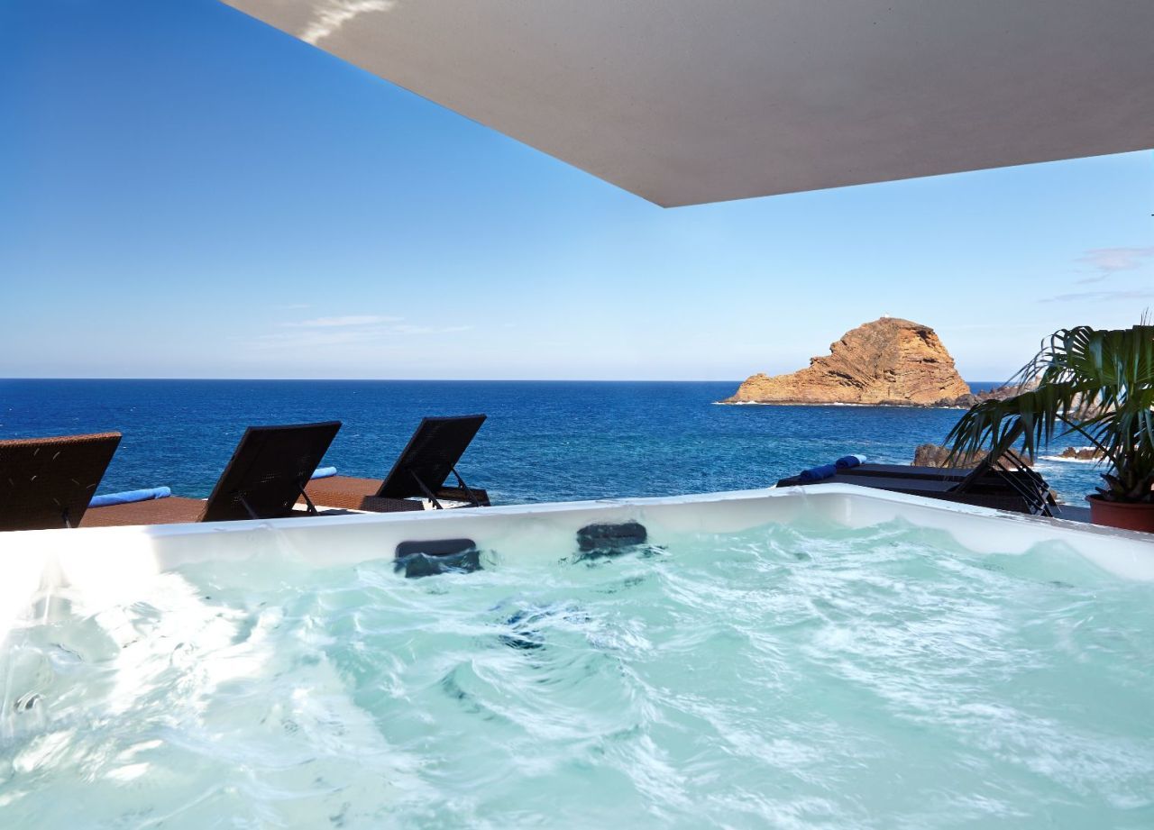 Aqua Natura Madeira 4*