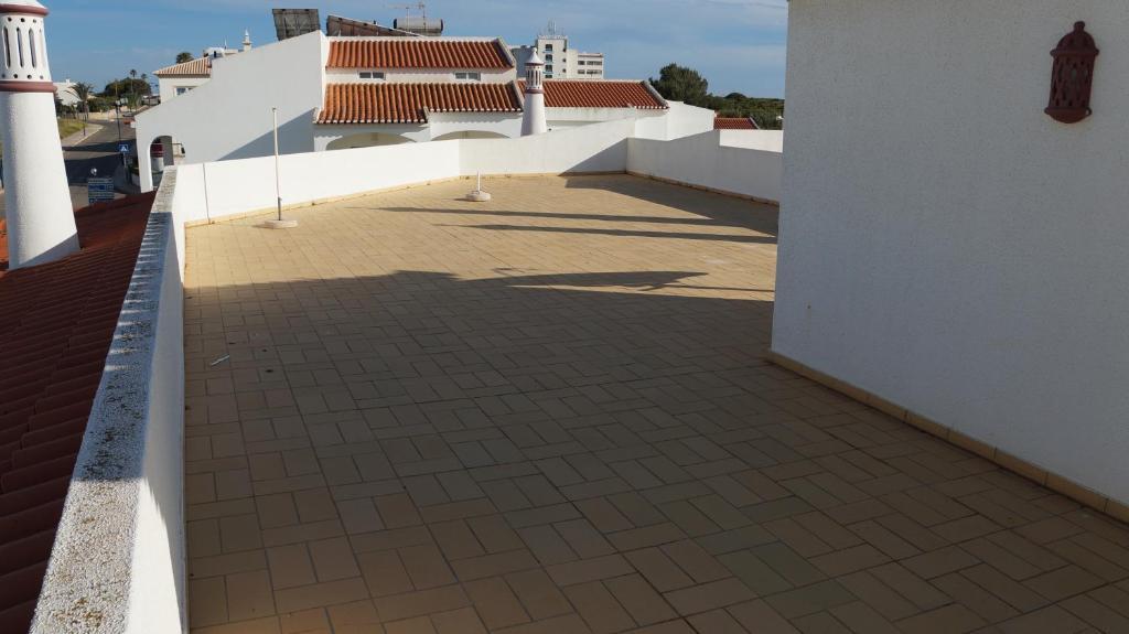 Aparthotel E Quartos Atalaia