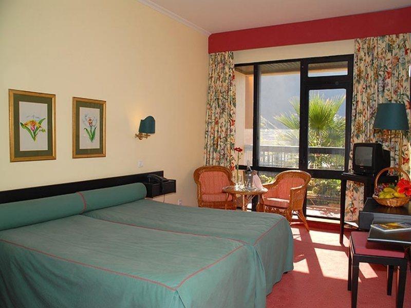Hotel Estalagem Do Mar 3*