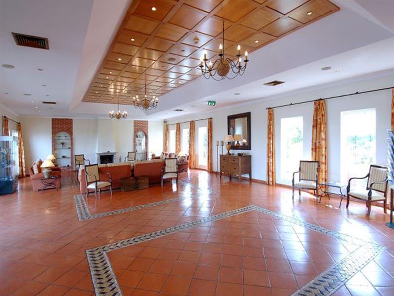 Hotel Gale Albacora