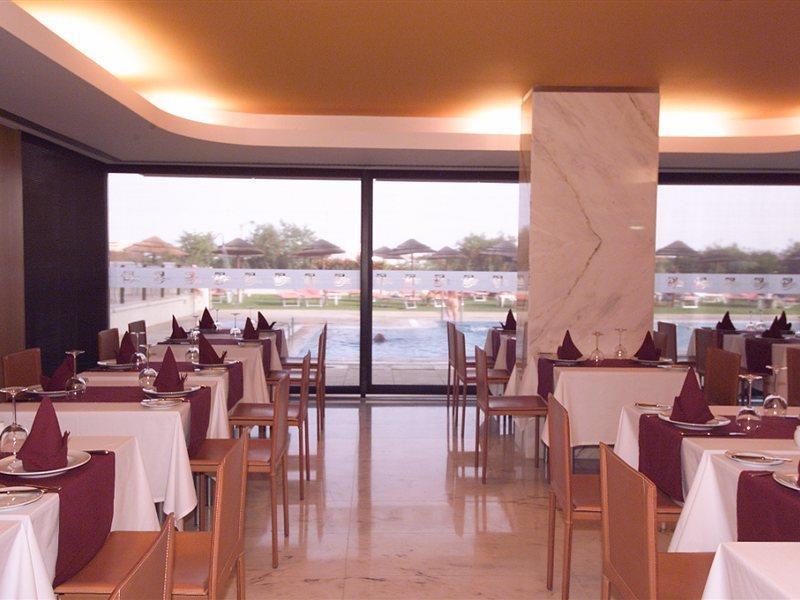 Aparthotel Interpass Vau