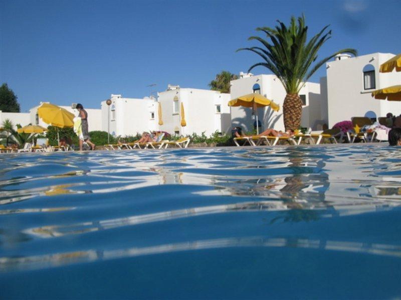 Aparthotel Golden Club 2*