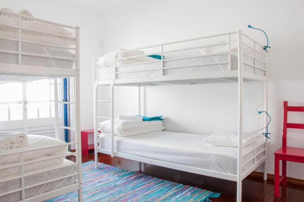 Hostel The Wave Beach & Surf *