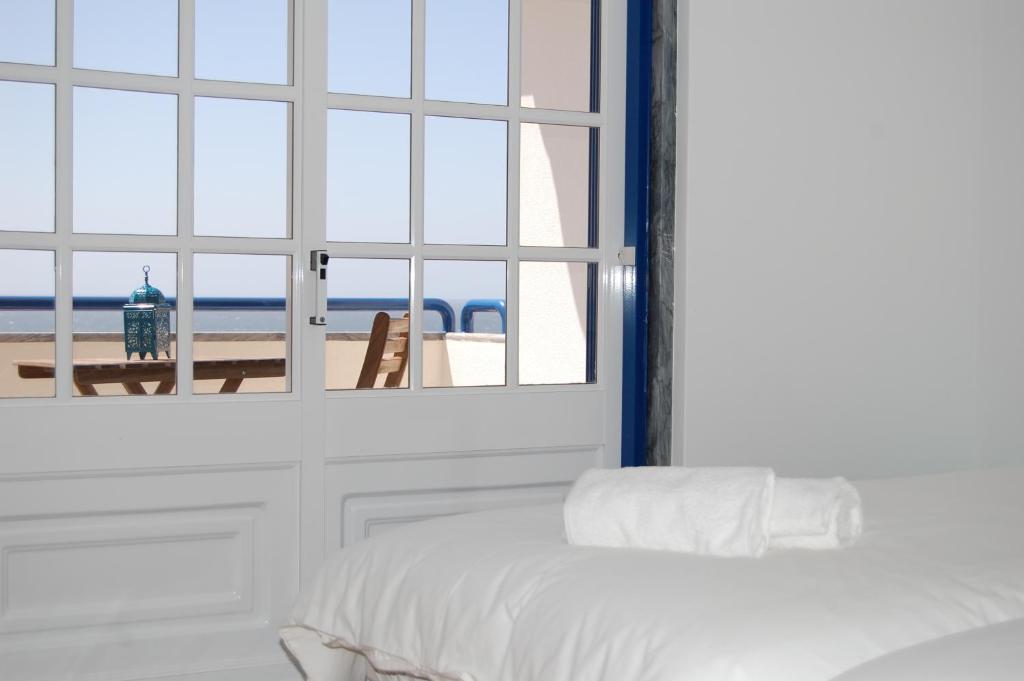 The Wave Beach & Surf Hostel