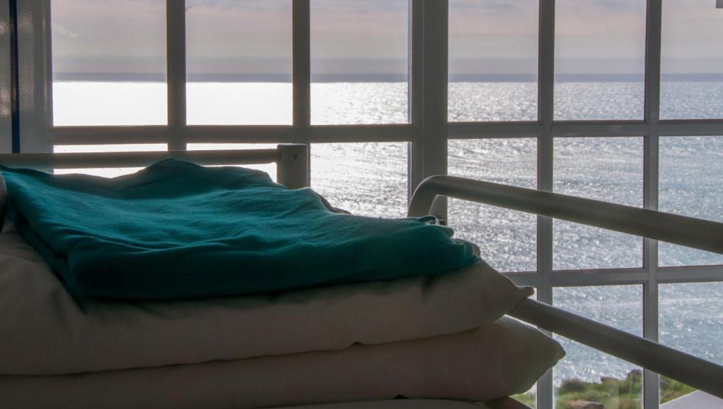 The Wave Beach & Surf Hostel *