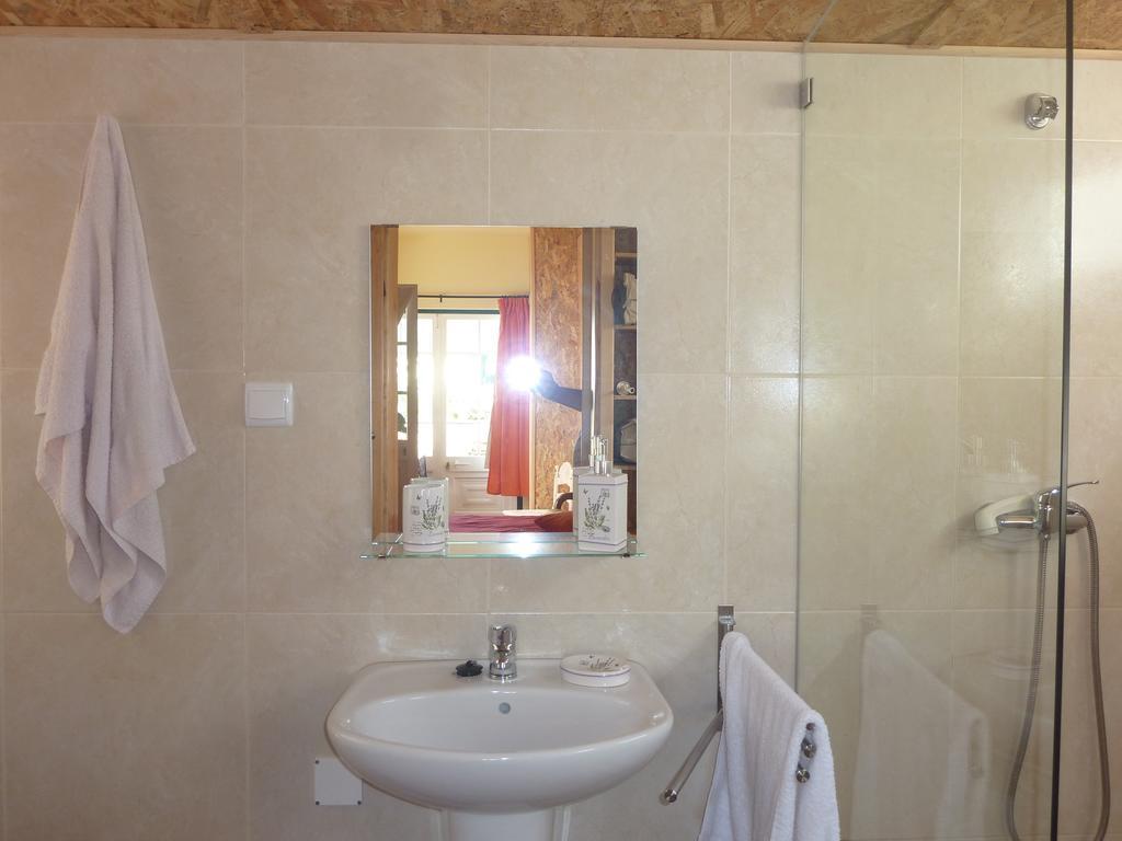 Residencia Faz As Pazes Guest house
