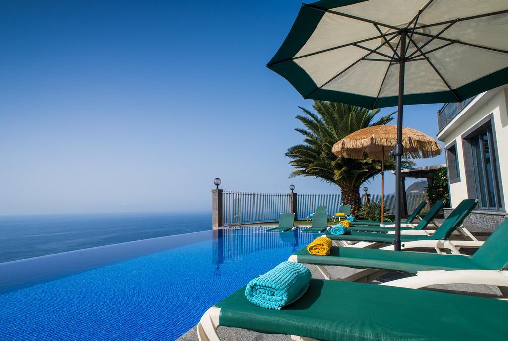 Ocean Cliff Villa *