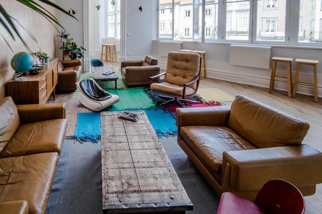 Dona Emilia Guest House & Studio Apartment Building