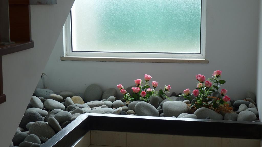 Bed & Breakfast Azores Holidays House -b&b - - Self Check-in Keyboard